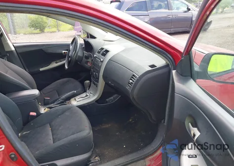 2010 Toyota Corolla S из США, поврежденный, VIN 1NXBU4EE5AZ379575